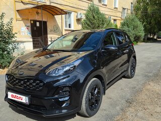 2021 Kia Sportage IV Рестайлинг, чёрный, 3000000 рублей, вид 1