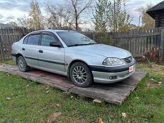 2001 Toyota Avensis I Рестайлинг, серый, 320000 рублей, вид 1