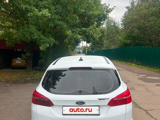 2017 Ford Focus III Рестайлинг, белый, 480000 рублей, вид 4