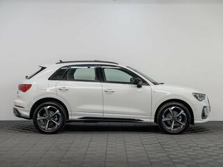 2026 Audi Q3 35 TFSI II (F3), белый, 4140000 рублей, вид 4