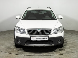 2012 Skoda Octavia Scout II (A5) Рестайлинг, белый, 899585 рублей, вид 2