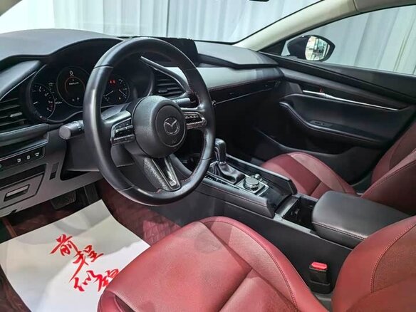 2022 Mazda 3 Axela IV (BP), серый, 1310000 рублей - вид 15