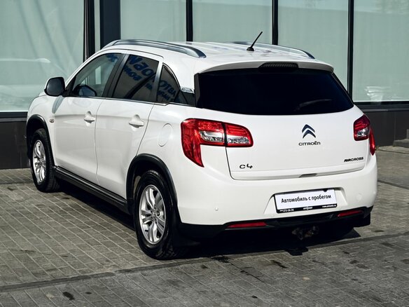 2012 Citroen C4 Aircross, белый, 770000 рублей - вид 2
