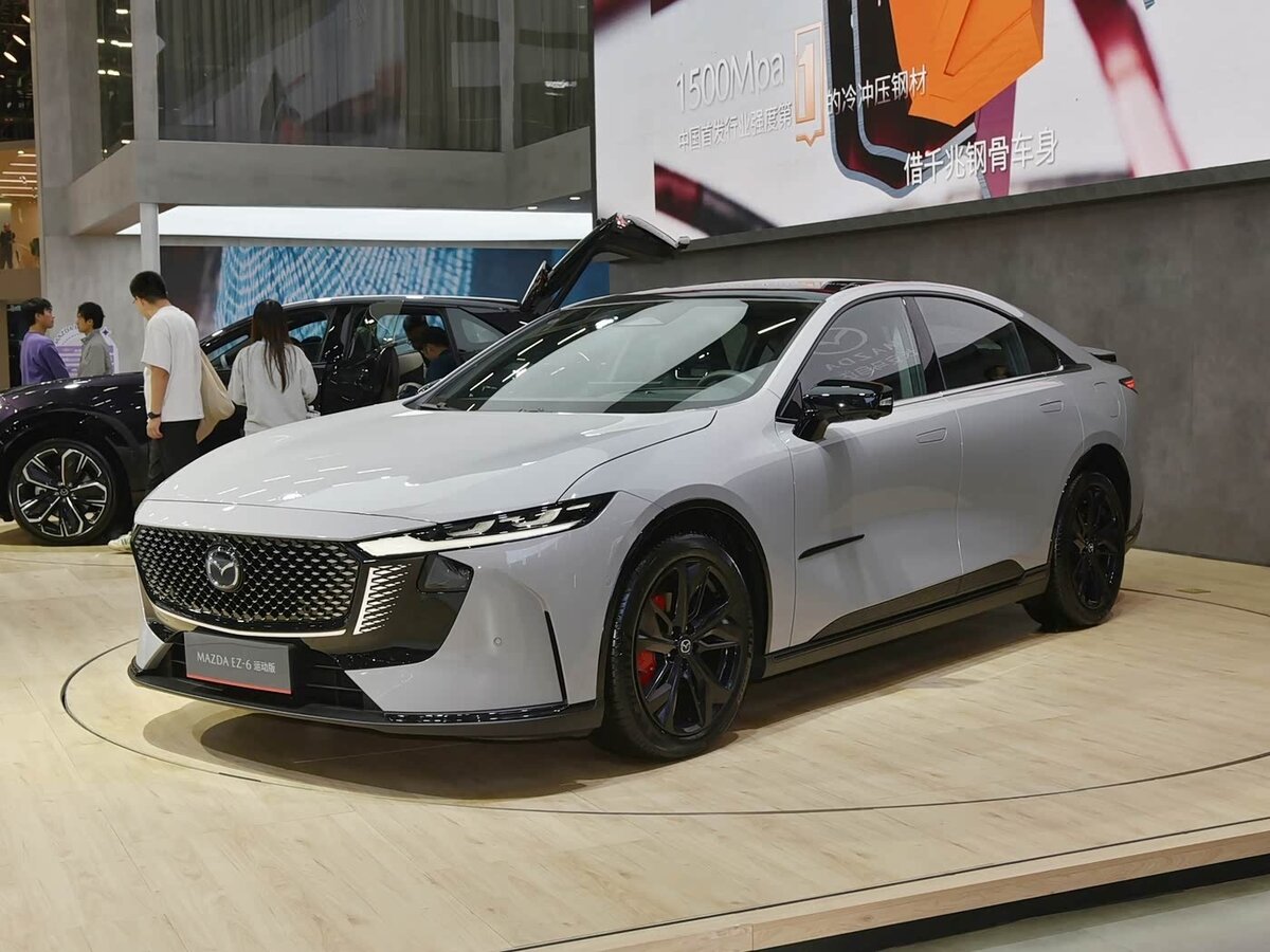 Открыть фотографии: Mazda EZ-6