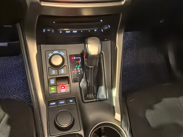 2015 Lexus NX 200 I, белый, 3950000 рублей - вид 27