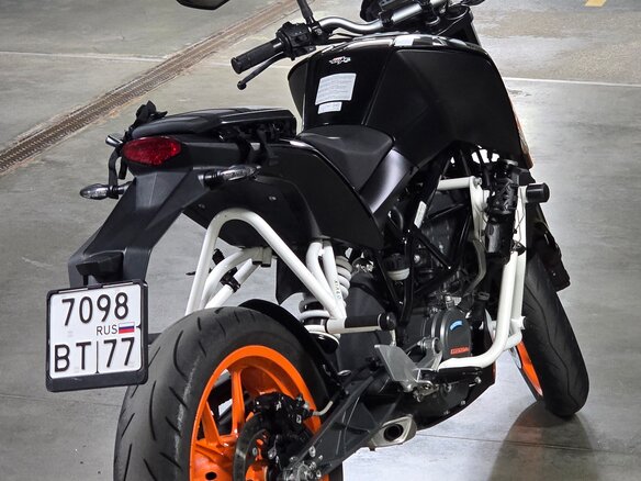 2021 KTM 200 Duke, чёрный, 320000 рублей - вид 5