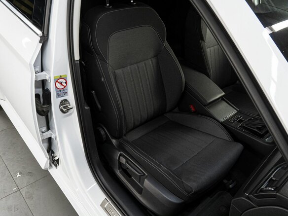 2021 Skoda Superb III Рестайлинг, белый, 2865000 рублей - вид 16