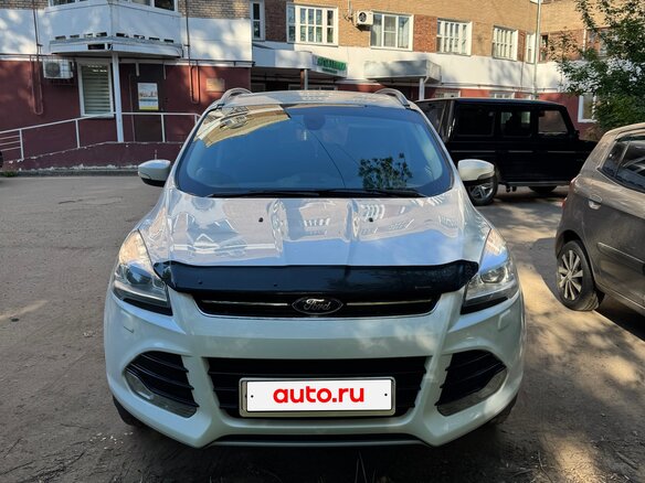 2015 Ford Kuga II, белый