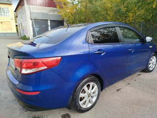 2016 Kia Rio III Рестайлинг, синий, 1100000 рублей, вид 5