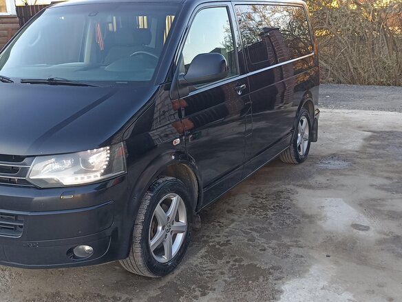 2013 Volkswagen Multivan T5 Рестайлинг, чёрный, 1940000 рублей - вид 6