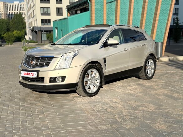 2011 Cadillac SRX II, золотистый, 1350000 рублей