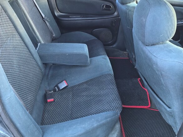 1995 Mazda 323 V (BA), чёрный, 190000 рублей - вид 23