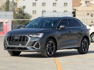 2022 Audi Q3 35 TFSI II (F3), серый, 2250000 рублей, вид 1