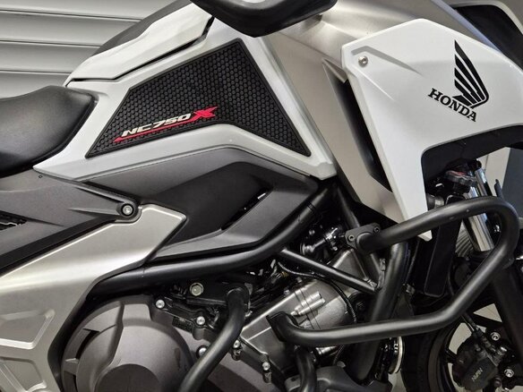 2021 Honda NC 750X, белый, 1100000 рублей - вид 5
