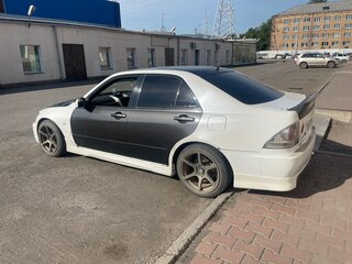 2002 Toyota Altezza, белый, 550000 рублей, вид 4