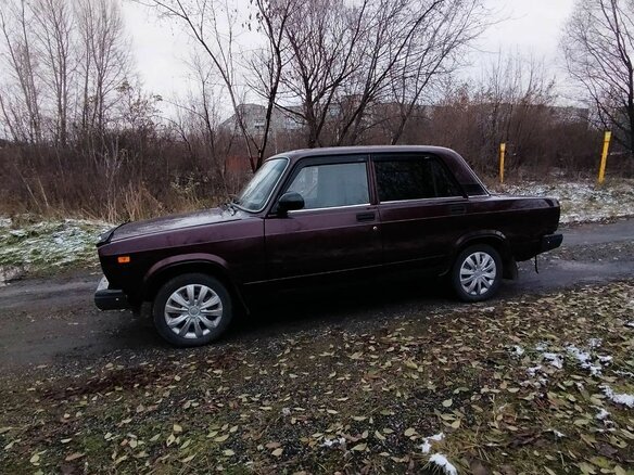 2011 Lada (ВАЗ) 2107, пурпурный, 215000 рублей - вид 5