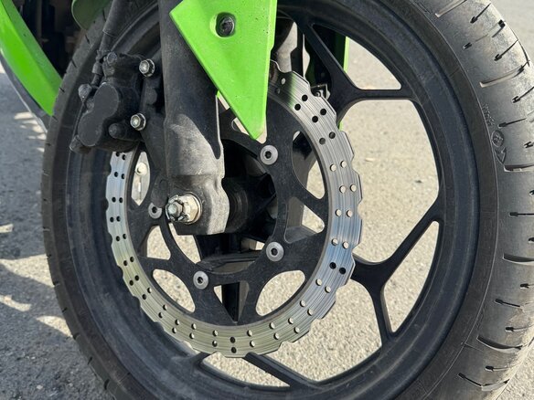 2015 Kawasaki Ninja 300, зелёный, 420000 рублей - вид 5