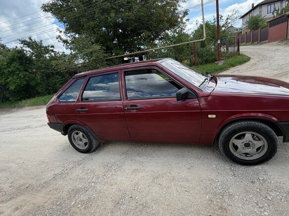 1997 Lada (ВАЗ) 2109, красный, 180000 рублей - вид 6