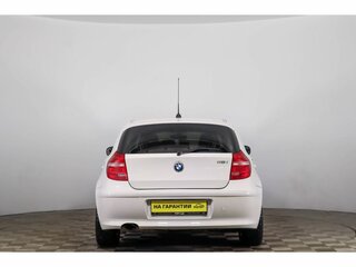 2011 BMW 1 серии 116i I (E81/E82/E87/E88) Рестайлинг, белый, 779000 рублей, вид 5
