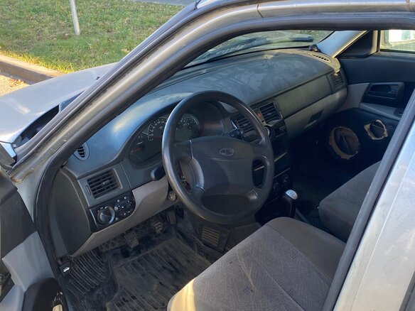 2007 Lada (ВАЗ) Priora I, серебристый, 75000 рублей - вид 5