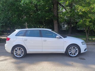 2012 Audi A3 II (8P) Рестайлинг 2, белый, 900000 рублей, вид 2