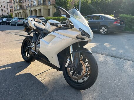 2009 Ducati 848, белый, 725000 рублей, вид 1