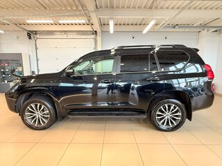 2019 Toyota Land Cruiser Prado 150 Series Рестайлинг 2, чёрный, 4849900 рублей, вид 3