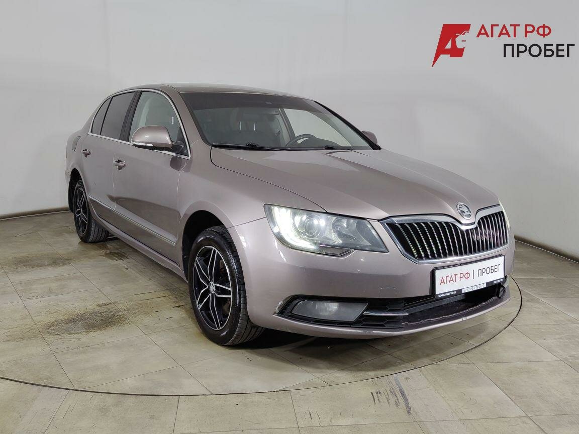 Открыть фотографии: Skoda Superb II