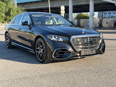 2026 Mercedes-Benz S-Класс 580 Long 4MATIC VII (W223) Рестайлинг, чёрный, 31000000 рублей, вид 1