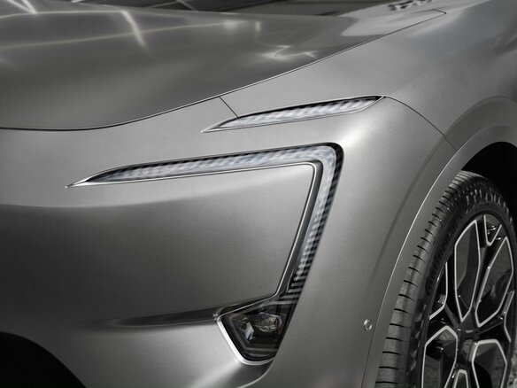 2026 Avatr 11 116 kWh I, серый, 8490000 рублей - вид 4