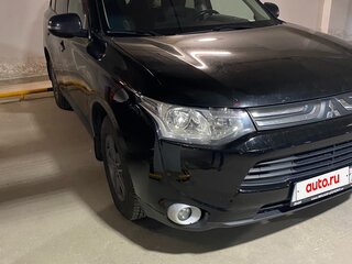 2014 Mitsubishi Outlander III, чёрный, 1450000 рублей, вид 4