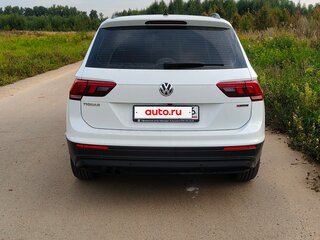 2020 Volkswagen Tiguan II, белый, 2830000 рублей, вид 4