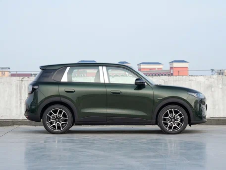 2026 Leapmotor A10 53 kWh, зелёный, 1920000 рублей, вид 5