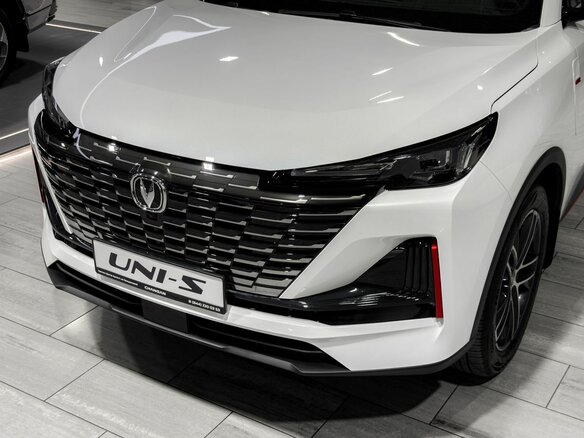 2026 Changan UNI-S I, белый - вид 2