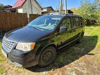 2009 Chrysler Town & Country V, чёрный, 790000 рублей, вид 1