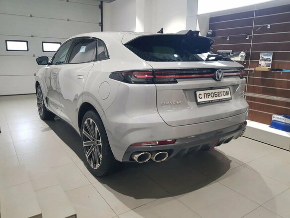 2024 Changan UNI-K, серый, 3200000 рублей - вид 4