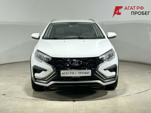 2026 Lada (ВАЗ) Vesta SW Cross I Рестайлинг (NG), белый - вид 1