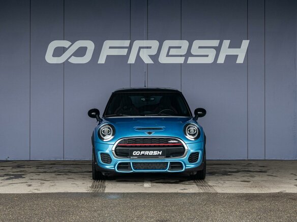 2019 Mini Hatch JCW III (F55/F56) Рестайлинг, голубой, 2755000 рублей - вид 2