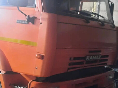 2012 КамАЗ 6460, оранжевый, 1600000 рублей, вид 3