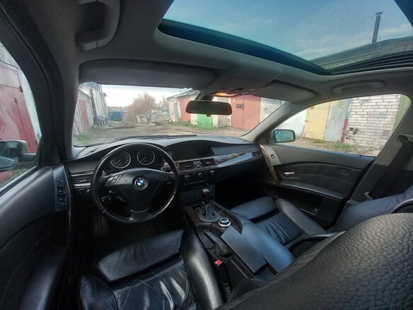 2003 BMW 5 серии 525i V (E60/E61), зелёный, 930000 рублей - вид 4