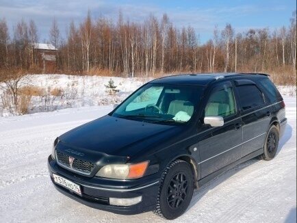 1998 Toyota Vista Ardeo V (V50) Рестайлинг, чёрный, 450000 рублей, вид 2