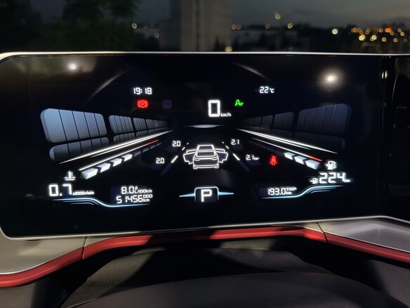 2024 Geely Coolray (Binyue Cool) I Рестайлинг, белый, 2080000 рублей - вид 13