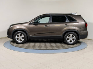 2013 Kia Sorento II Рестайлинг, бежевый, 1634900 рублей, вид 5