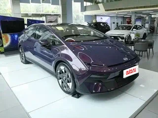 2026 Hyundai IONIQ V, фиолетовый, 3700205 рублей, вид 1