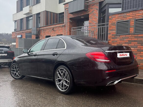 2019 Mercedes-Benz E-Класс 220 d V (W213, S213, C238), чёрный, 2350000 рублей - вид 5