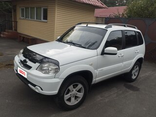 2014 Chevrolet Niva I Рестайлинг, белый, 435000 рублей, вид 2