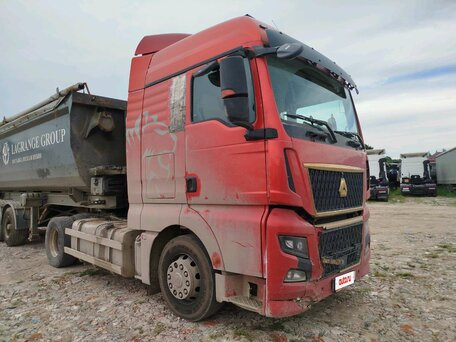 2023 Sinotruk Sitrak C7H MAX, красный, 3733426 рублей, вид 2