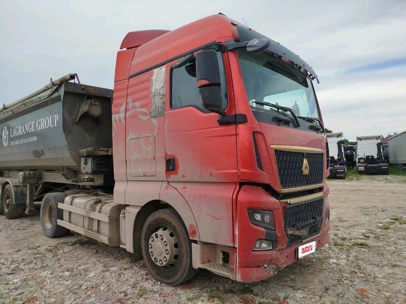 2023 Sinotruk Sitrak C7H MAX, красный, 3733426 рублей - вид 1
