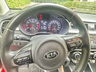 2018 Kia Rio IV, красный, 1300000 рублей, вид 5