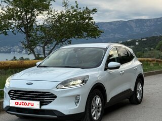 2020 Ford Kuga III, белый, 2050000 рублей, вид 1